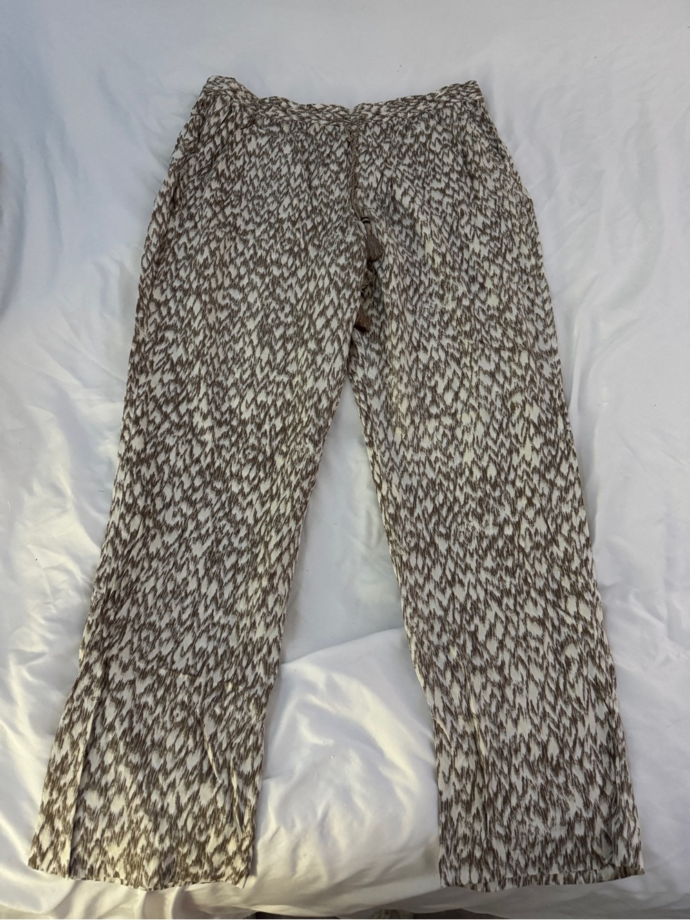 Ruby Rd. Brown White Ikat Print Viscose Wide Leg Lounge Pants Tassel Drawstring